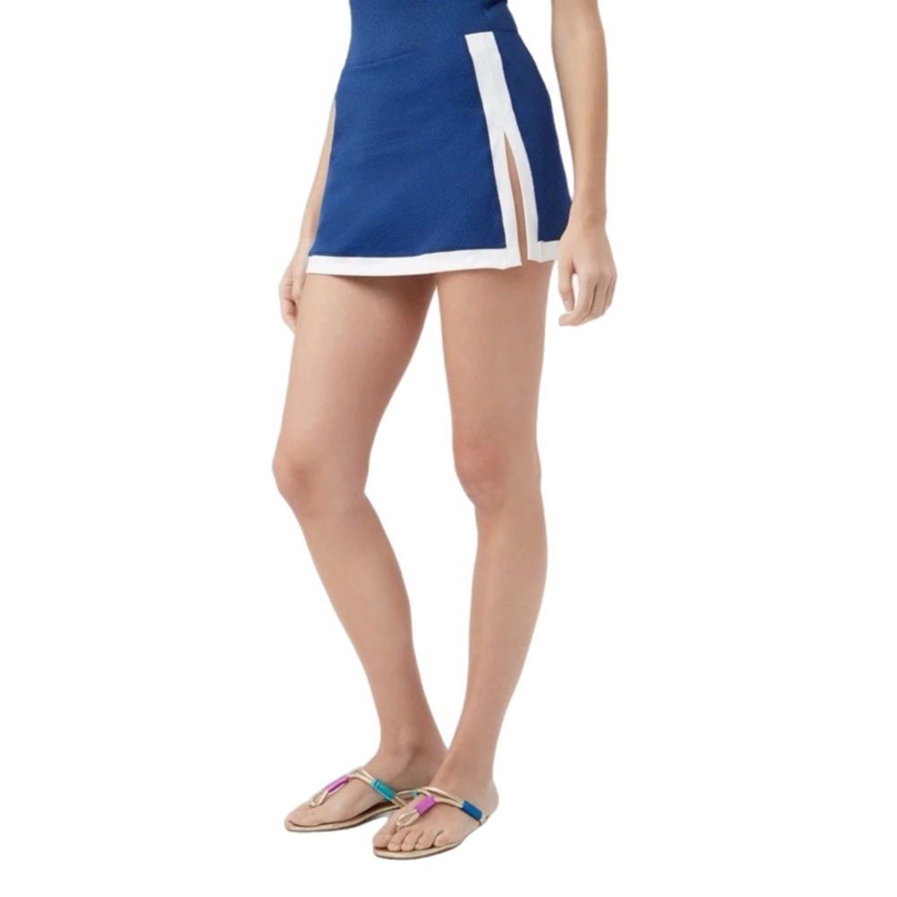 NWT TRINA TURK $98 MSRP Women’s Navy & White Court Side Mini Skirt Swim Cover